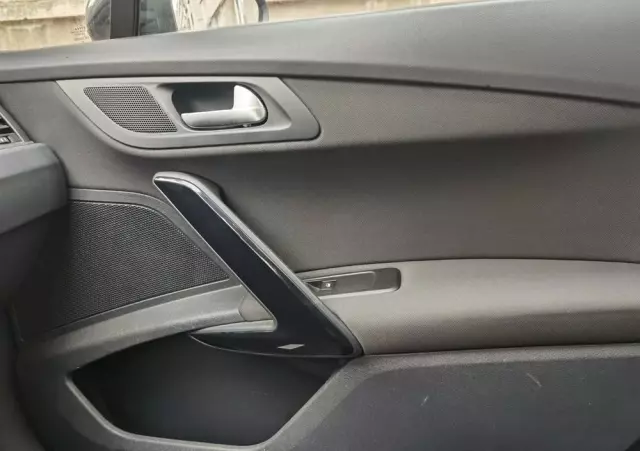 PEUGEOT 508 SW e-HDi FAP 115 EGS6 Business-Line