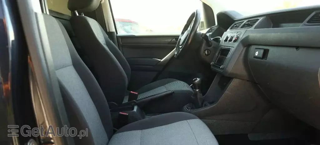 VOLKSWAGEN Caddy California 