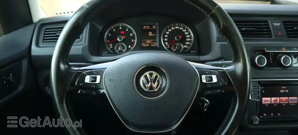 VOLKSWAGEN Caddy California 