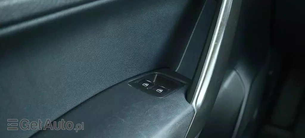 VOLKSWAGEN Caddy California 