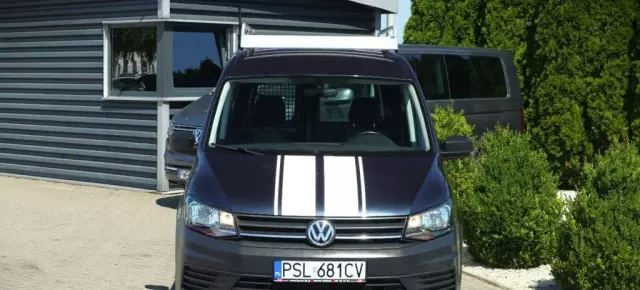 VOLKSWAGEN Caddy California 