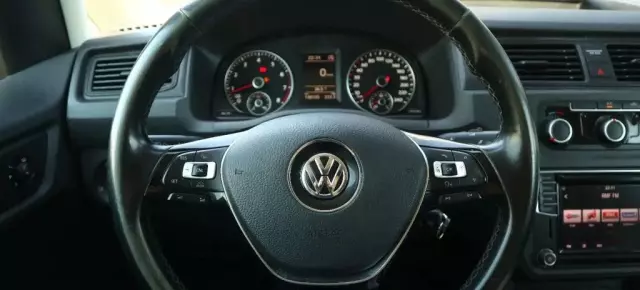 VOLKSWAGEN Caddy California 
