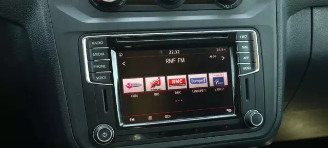 VOLKSWAGEN Caddy California 