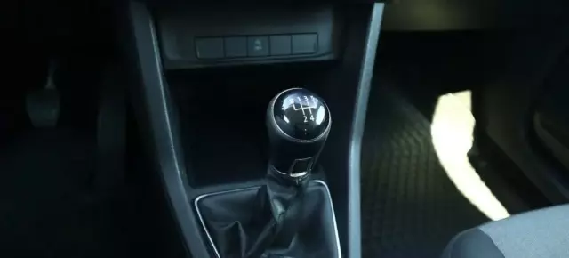 VOLKSWAGEN Caddy California 