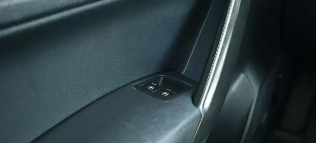 VOLKSWAGEN Caddy California 