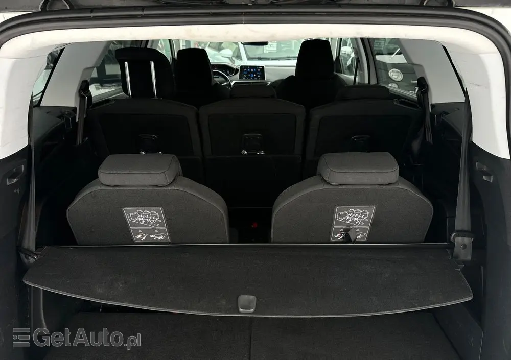 PEUGEOT 5008 1.5 BlueHDi Active S&S EAT8