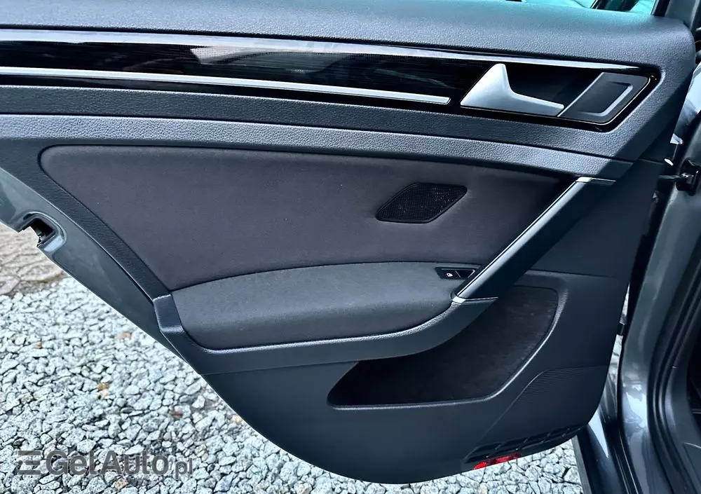 VOLKSWAGEN Golf 1.4 TSI (BlueMotion Technology) Comfortline