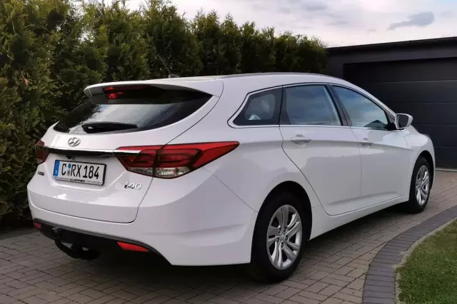 HYUNDAI I40 