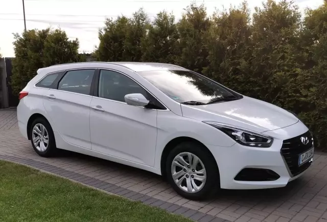 HYUNDAI I40 