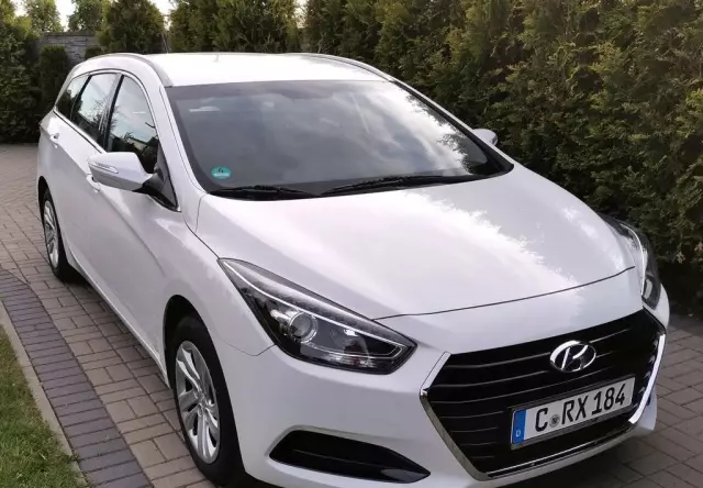 HYUNDAI I40 