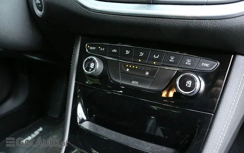 OPEL Astra V 1.6 CDTI Elite