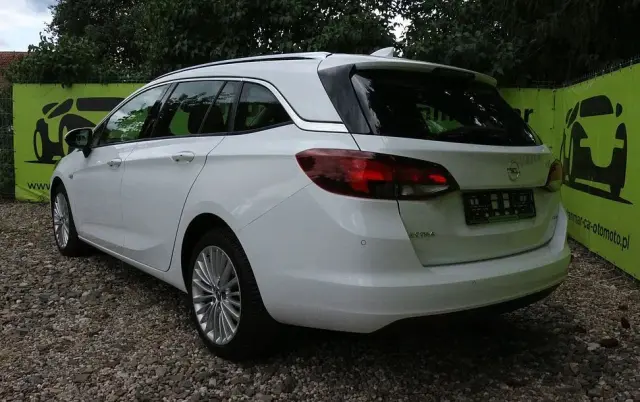 OPEL Astra V 1.6 CDTI Elite