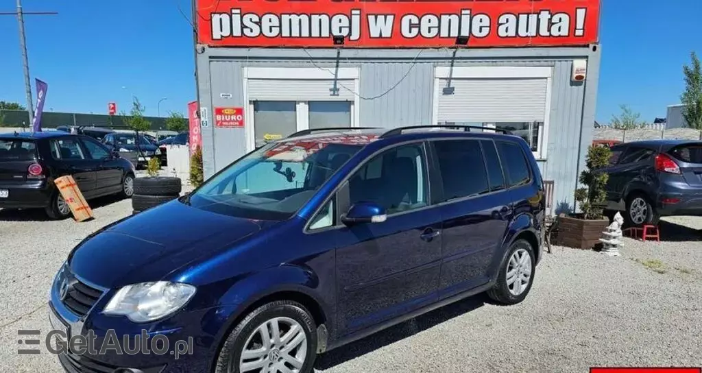 VOLKSWAGEN Touran 