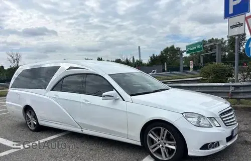 MERCEDES-BENZ Klasa E 