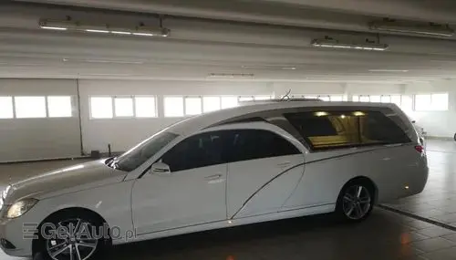 MERCEDES-BENZ Klasa E 