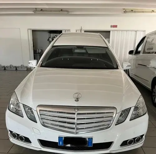 MERCEDES-BENZ Klasa E 