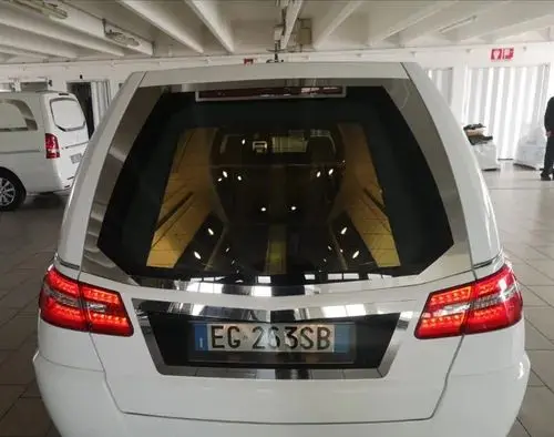 MERCEDES-BENZ Klasa E 