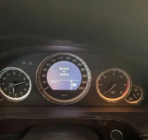 MERCEDES-BENZ Klasa E 