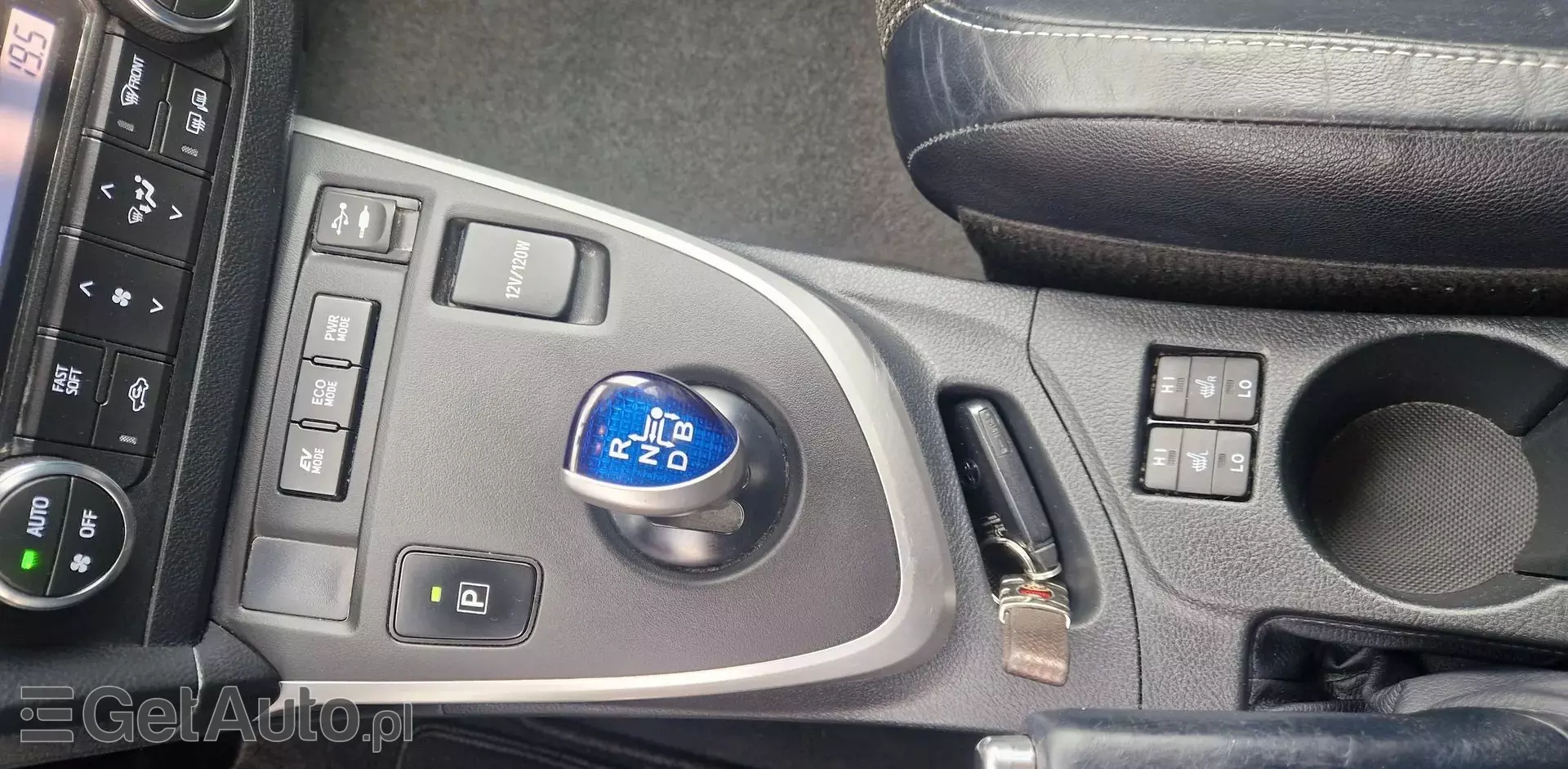 TOYOTA Auris 1.8 VVT-i (136 KM) Hybrid E-CVT