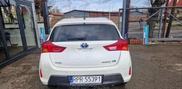 TOYOTA Auris 1.8 VVT-i (136 KM) Hybrid E-CVT