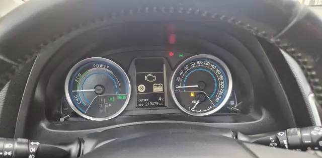 TOYOTA Auris 1.8 VVT-i (136 KM) Hybrid E-CVT