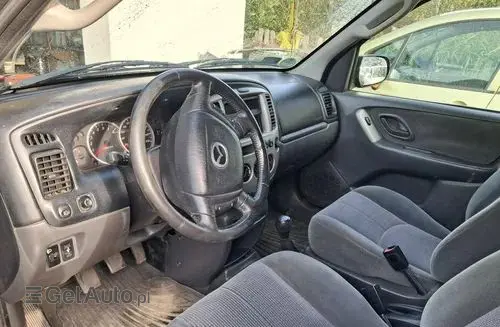 MAZDA Tribute 