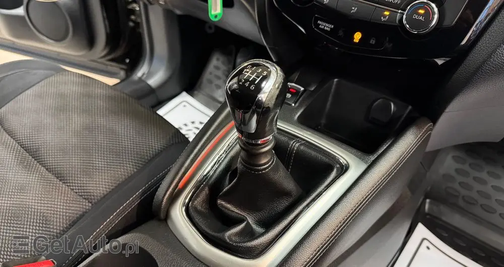 NISSAN Qashqai 1.6 dCi DPF Start/Stop tekna