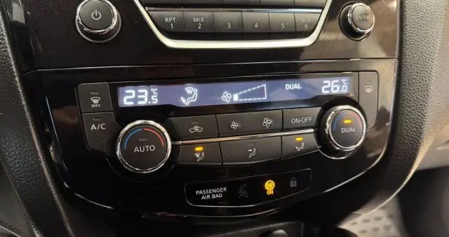 NISSAN Qashqai 1.6 dCi DPF Start/Stop tekna