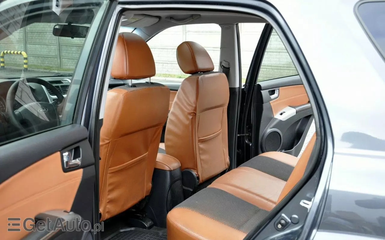 KIA Sportage 2.0 2WD Attract