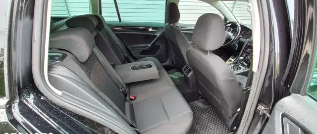 VOLKSWAGEN Golf 1.6 TDI DSG Sound