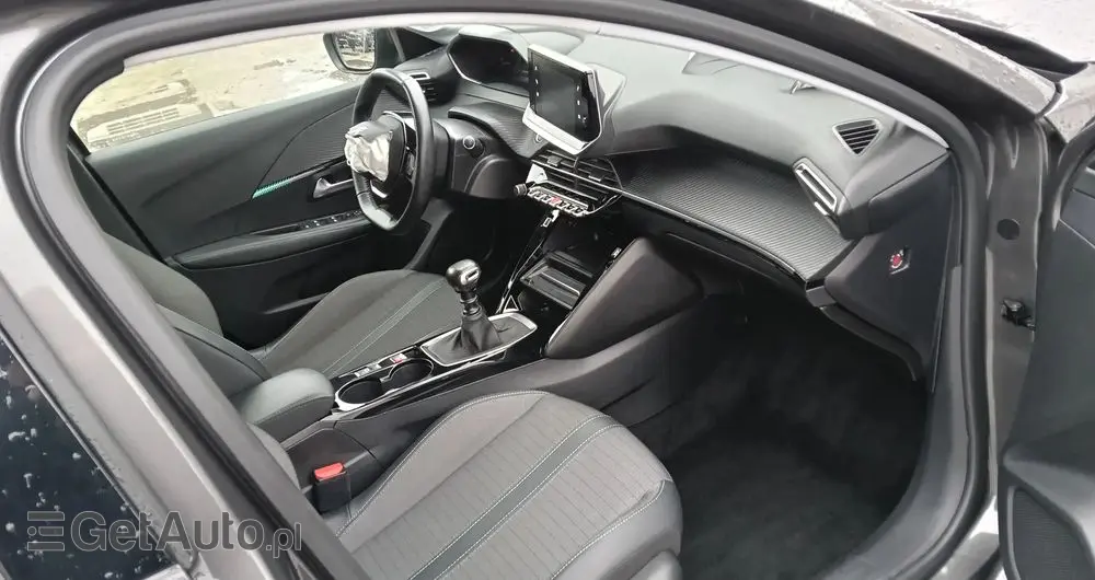 PEUGEOT 208 PureTech 100 Allure Pack