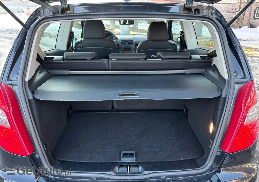 MERCEDES-BENZ Klasa A 160 BlueEFFICIENCY Elegance Special Edition