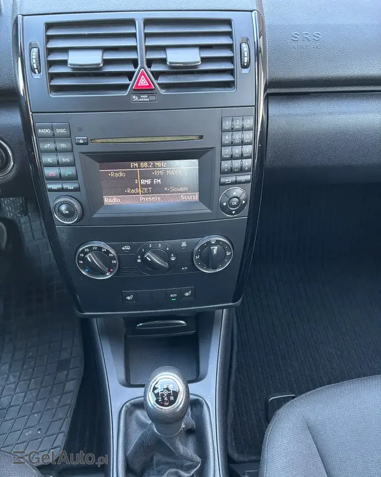 MERCEDES-BENZ Klasa A 160 BlueEFFICIENCY Elegance Special Edition