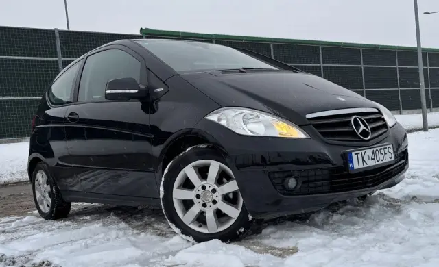 MERCEDES-BENZ Klasa A 160 BlueEFFICIENCY Elegance Special Edition