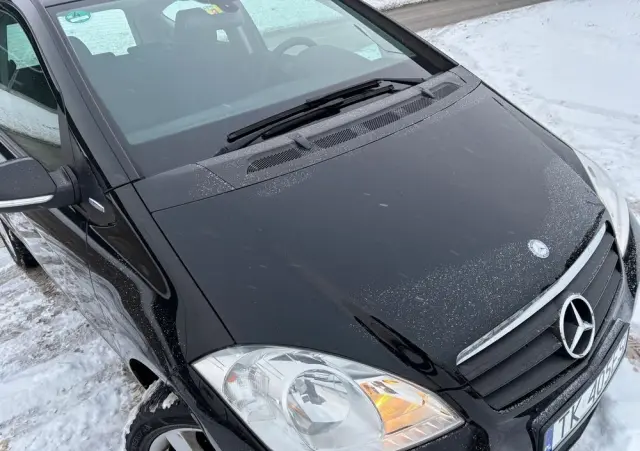 MERCEDES-BENZ Klasa A 160 BlueEFFICIENCY Elegance Special Edition