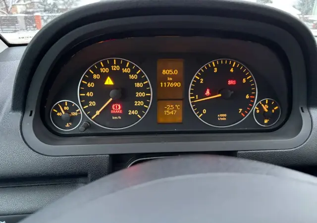 MERCEDES-BENZ Klasa A 160 BlueEFFICIENCY Elegance Special Edition