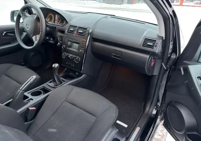 MERCEDES-BENZ Klasa A 160 BlueEFFICIENCY Elegance Special Edition