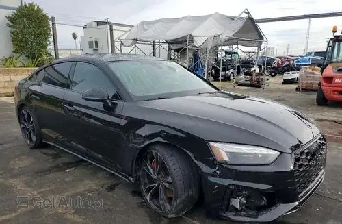 AUDI S5 