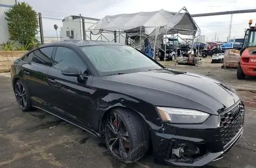 AUDI S5 