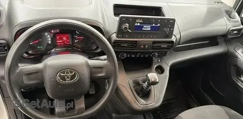 TOYOTA Proace City 