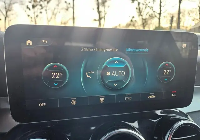 MERCEDES-BENZ GLC 300 e 4-Matic