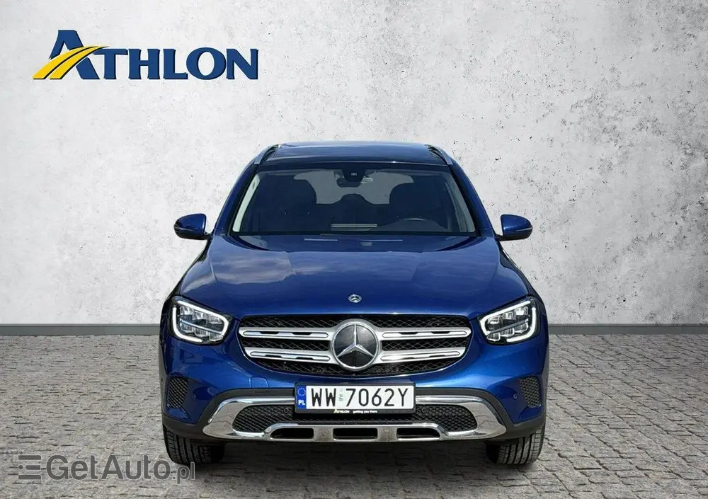 MERCEDES-BENZ GLC 