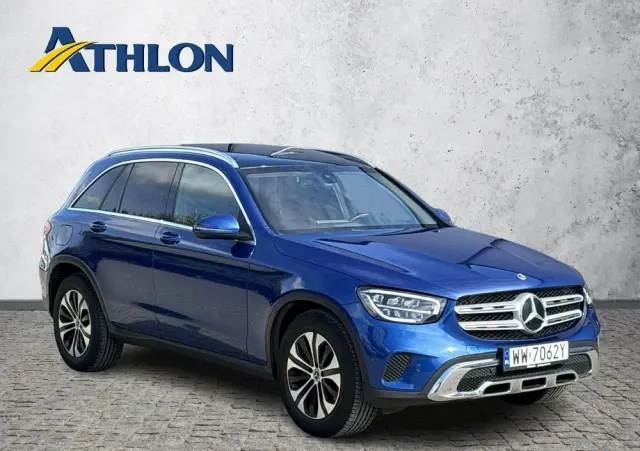 MERCEDES-BENZ GLC 