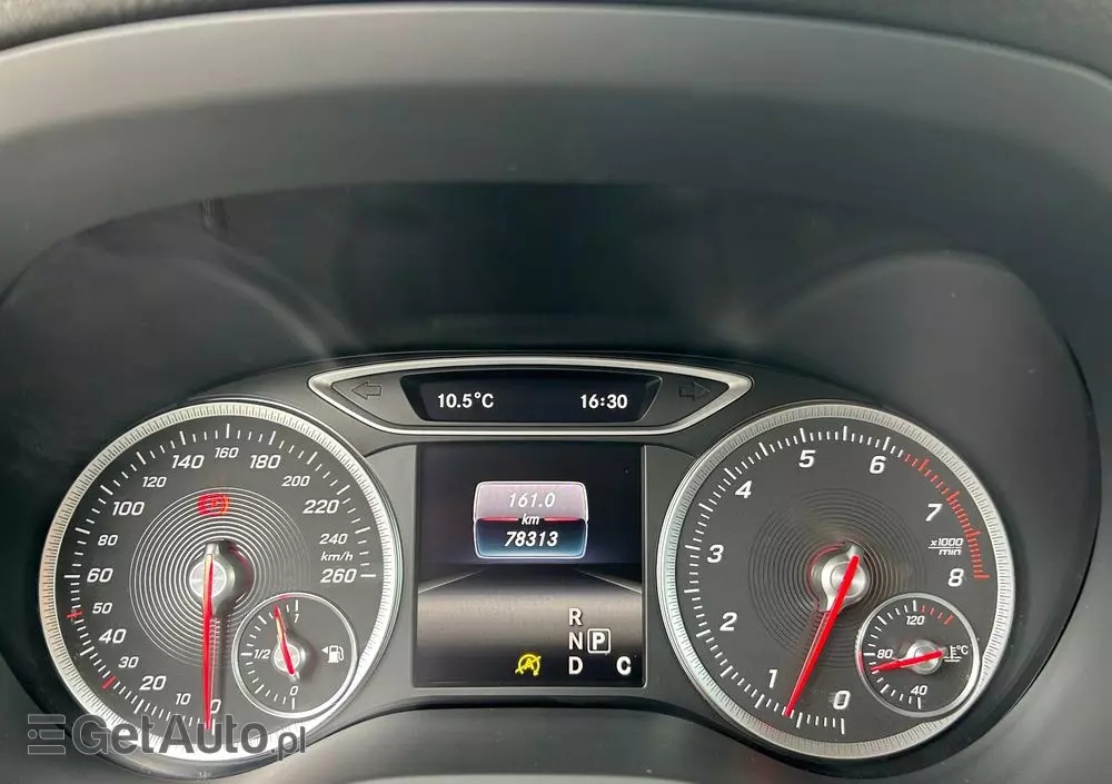 MERCEDES-BENZ Klasa B 180 7G-DCT AMG Line