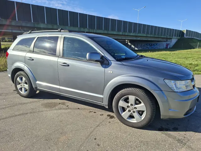 DODGE Journey SXT Aut.