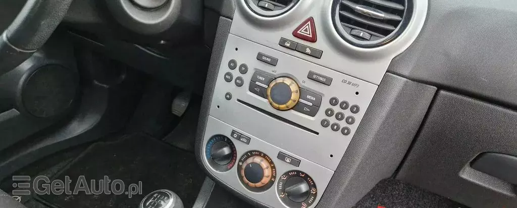 OPEL Corsa 