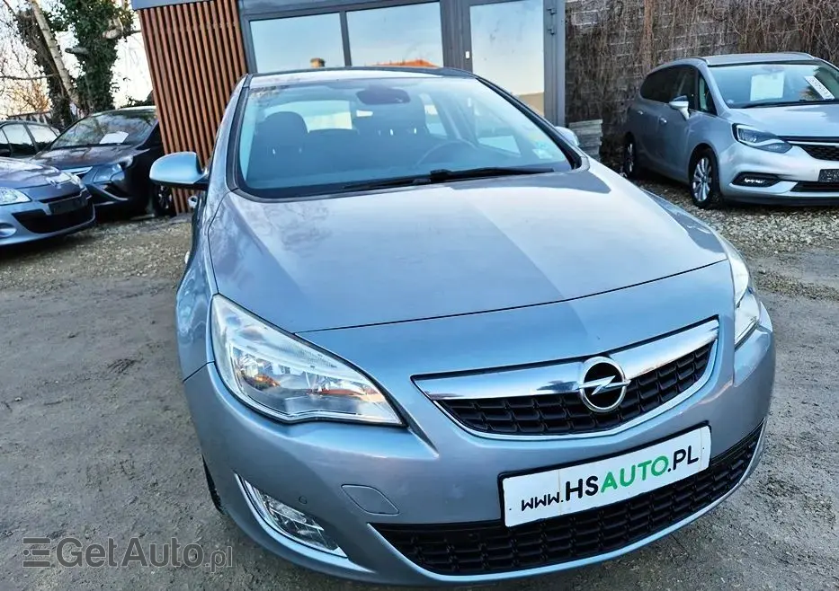 OPEL Astra 1.4 Turbo Exklusiv