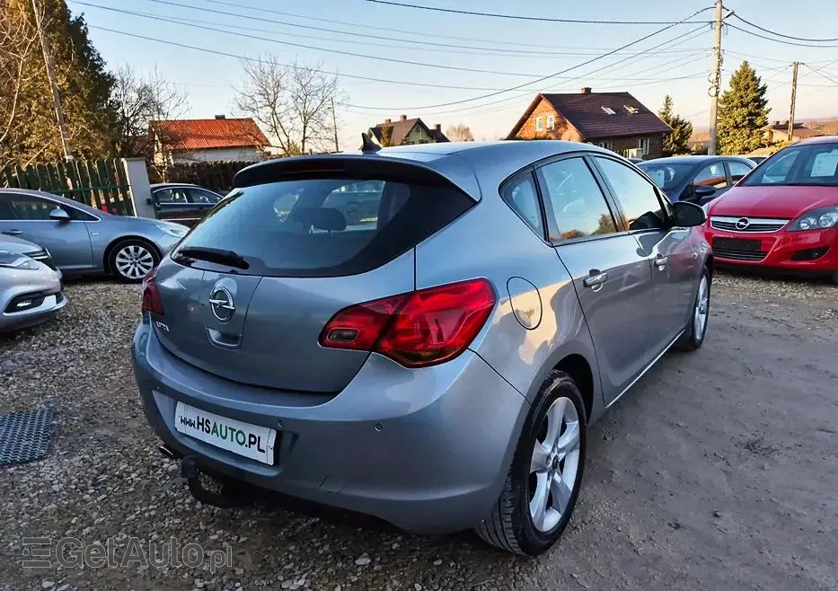 OPEL Astra 1.4 Turbo Exklusiv