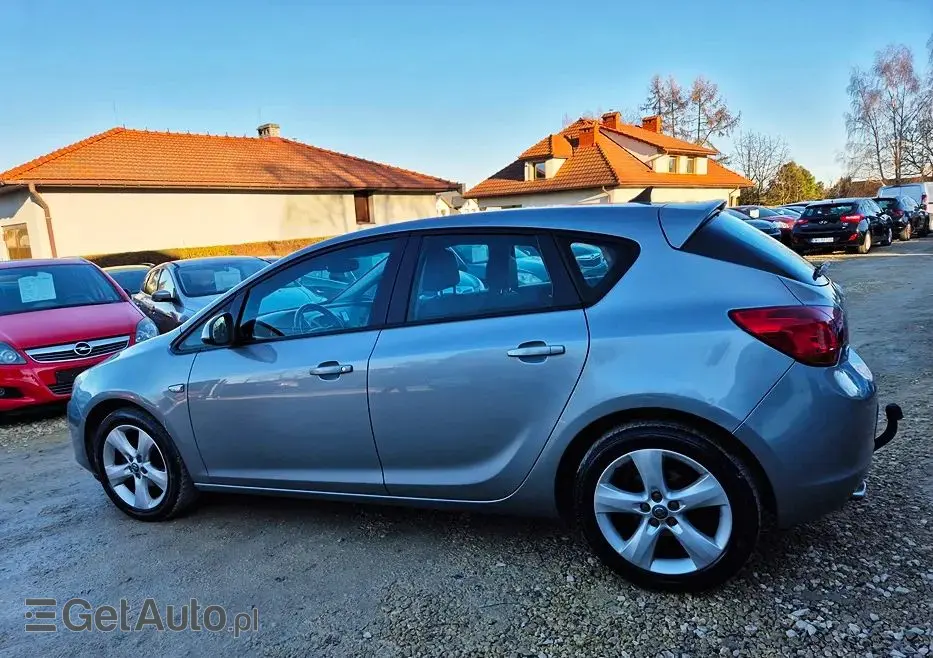 OPEL Astra 1.4 Turbo Exklusiv