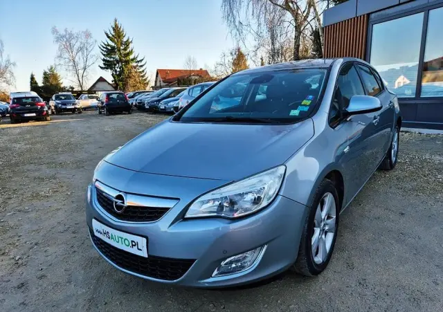 OPEL Astra 1.4 Turbo Exklusiv